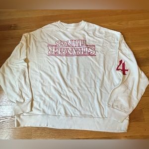 1 size PacSun Stranger Things sweatshirt